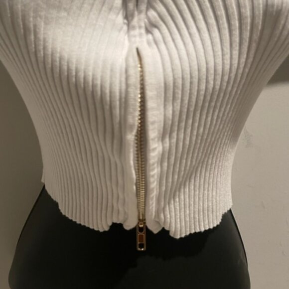 Zip Up or Down Crop Top - Picture 5 of 5